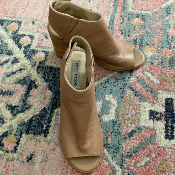 Steve Madden sandal - Picture 2 of 7